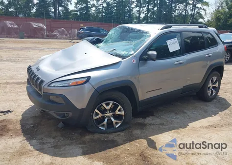 2015 Jeep Cherokee Trailhawk z USA, uszkodzony, nr VIN 1C4PJMBS9FW524089